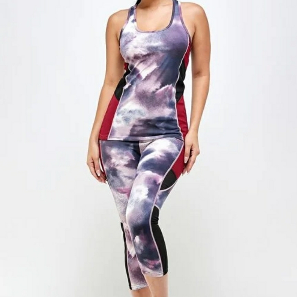 NWT Tye Dye Burgundy Blue Yoga Mesh Set - Picture 4 of 8